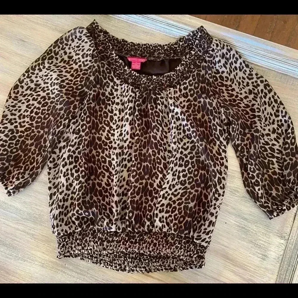 Sunny Leigh leopard print top / M.  NWOT